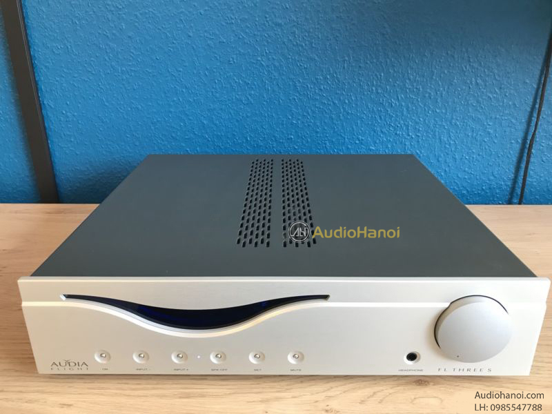 ampli audia flight fl three s hay